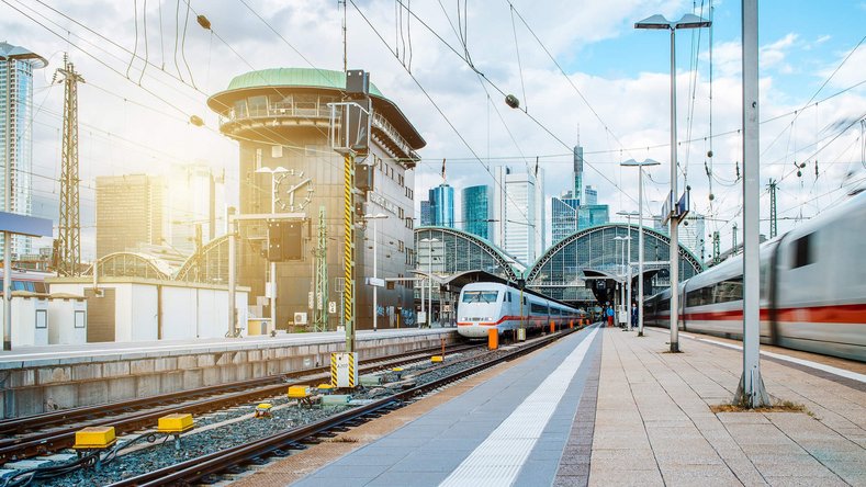 Software und IT-Lösungen für den Schienenverkehr Softwarelösung für den Bahnbetrieb